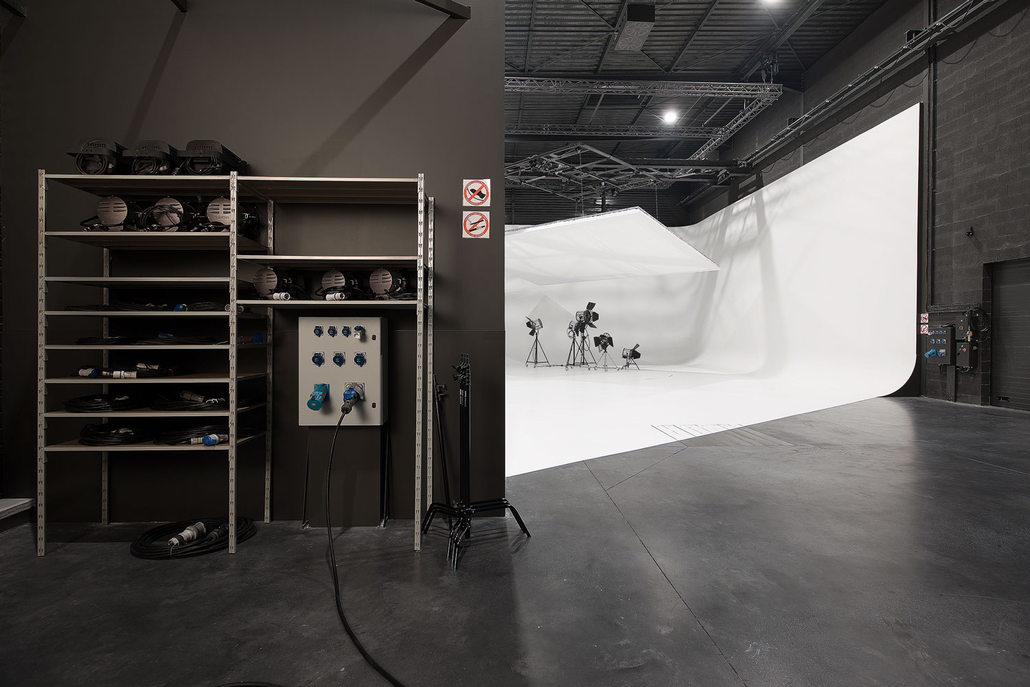 Studio photo Lyon Yann Geoffray, studio photos professionnelles à Lyon